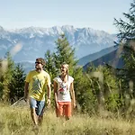 מלון Alpenhotel Tirolerhof