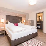 Alpenhotel Tirolerhof