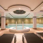 Hotel Alpenhotel Tirolerhof 4*
