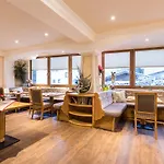 Alpenhotel Tirolerhof פולפמס