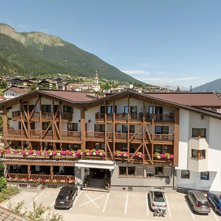 Hotel Alpenhotel Tirolerhof 4*