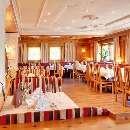 Alpenhotel Tirolerhof Отель 4*