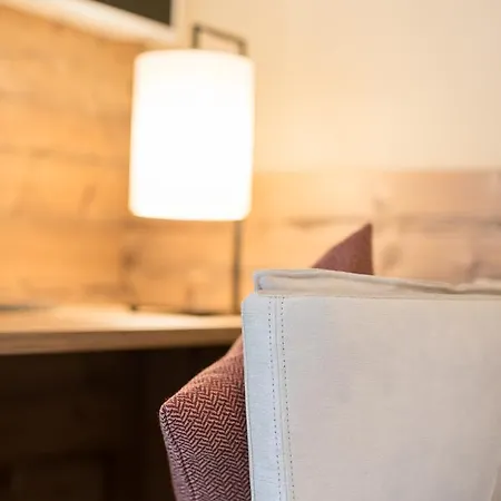 Alpenhotel Tirolerhof Hotel 4*