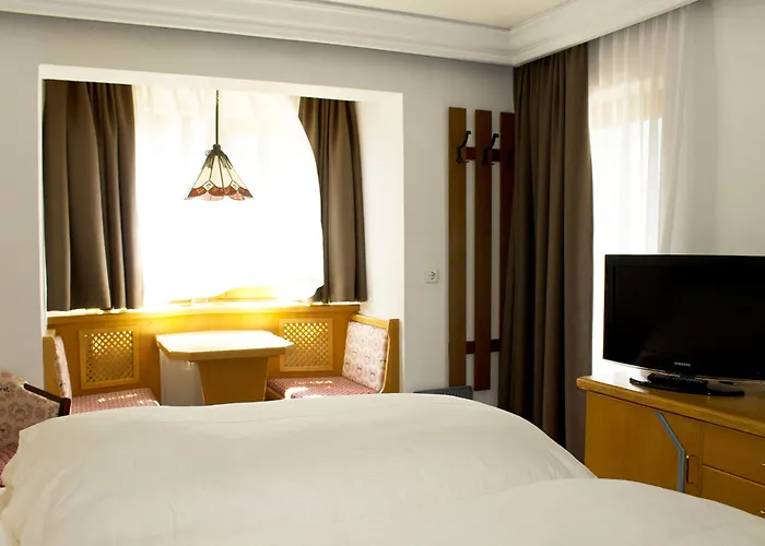 Alpenhotel Tirolerhof Ξενοδοχείο 4*