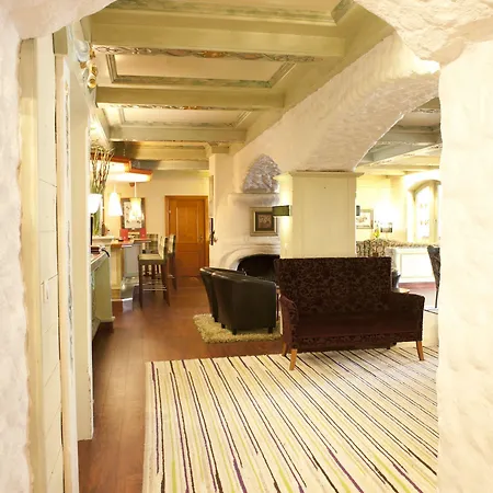 Alpenhotel Tirolerhof Hotel 4*