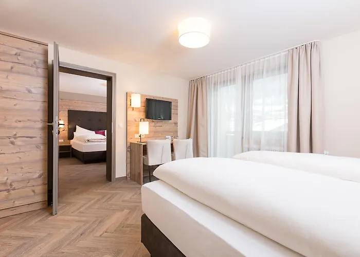 Alpenhotel Tirolerhof Hotel