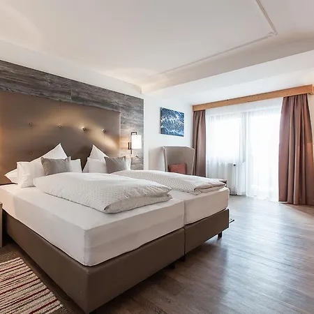Alpenhotel Tirolerhof Hotel Fulpmes